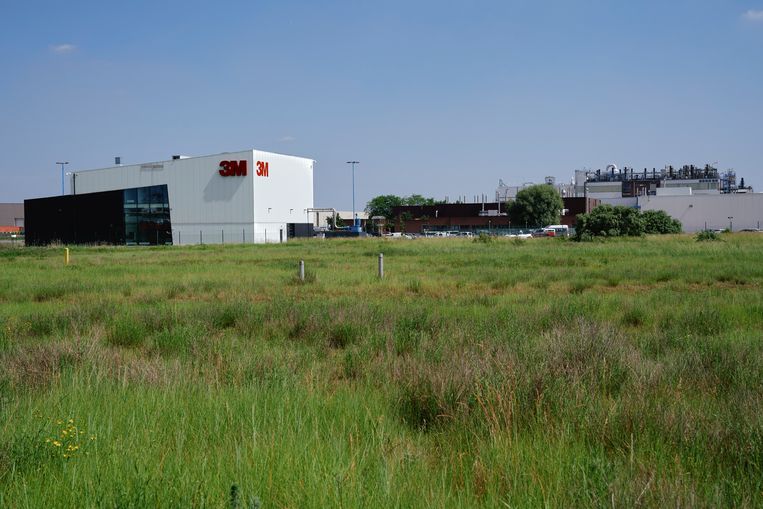 De 3M-fabriek in Zwijndrecht.  Beeld Joris Casaer