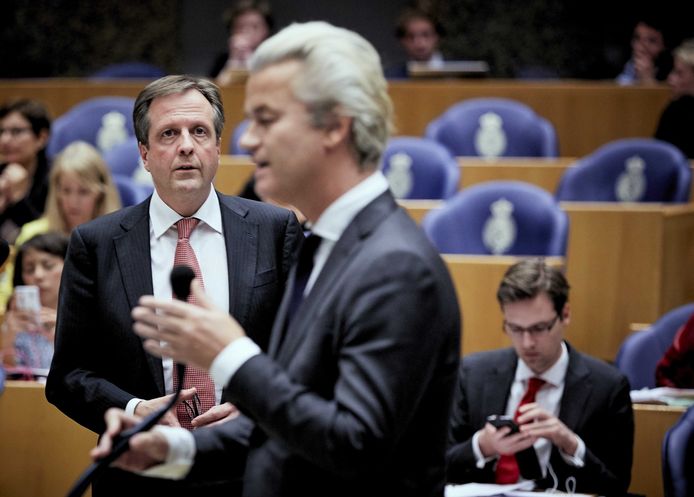 Alexander Pechtold (D66) en Geert Wilders (PVV): beiden deden uitspraken die voor velen niet door de beugel kunnen.