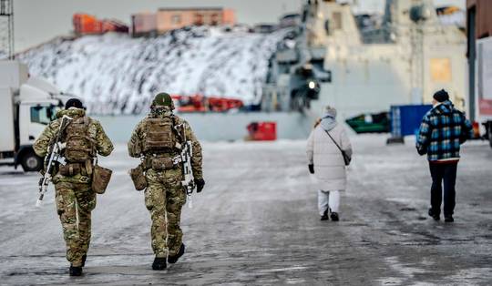 Zakken bloed en explosieven om landingsbanen op te blazen: zo hield Denemarken zich klaar voor een Amerikaanse invasie van Groenland