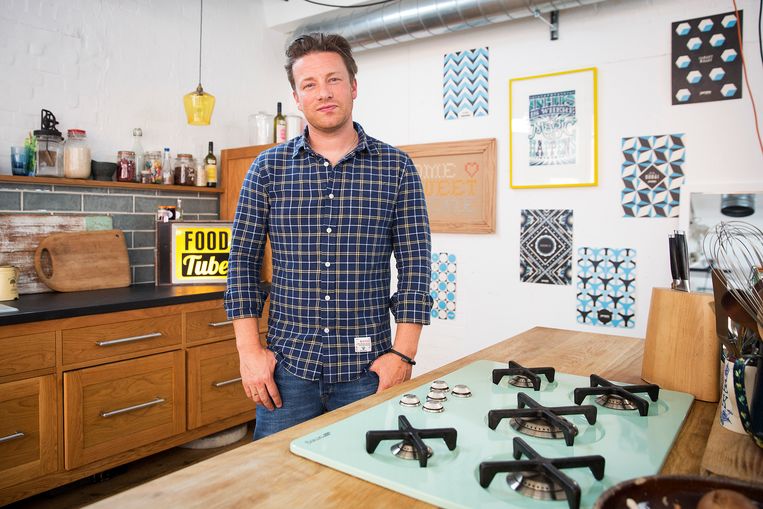 zondag Doe voorzichtig Knikken Jamie Oliver beschuldigd van culinair-cultureel ekstergedrag