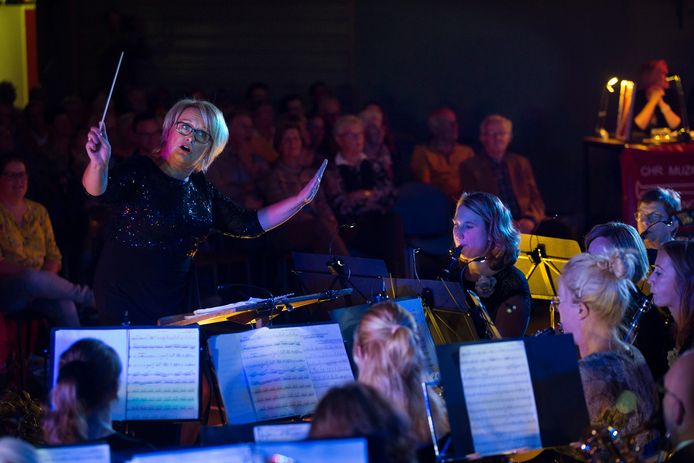Petra Eland in actie tijdens Maestro Hengelo