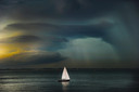 Onweerswolken boven de Westerschelde. foto Lex de Meester