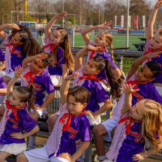 Behind the scenes of the Kinderen voor Kinderen King's Games song