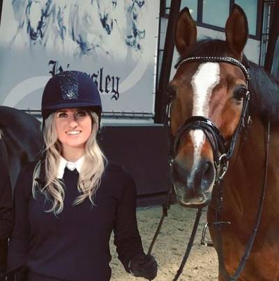 Britt Dekker: Paard Eve enige reden waarvoor ik uit bed kwam