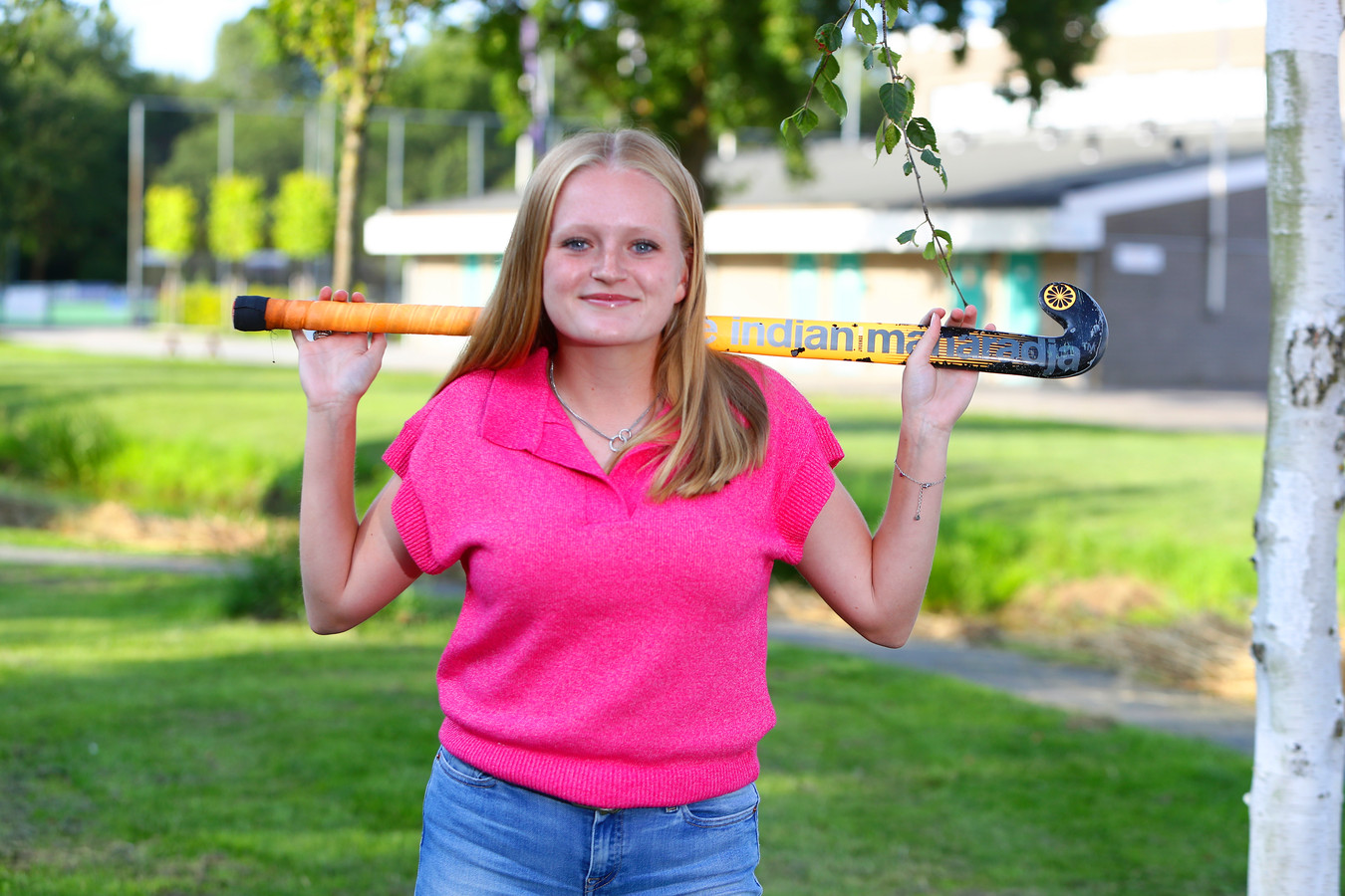 Hockeyster Eliza (20) verruilt Alphen voor Klein Zwitserland: ‘Nu is