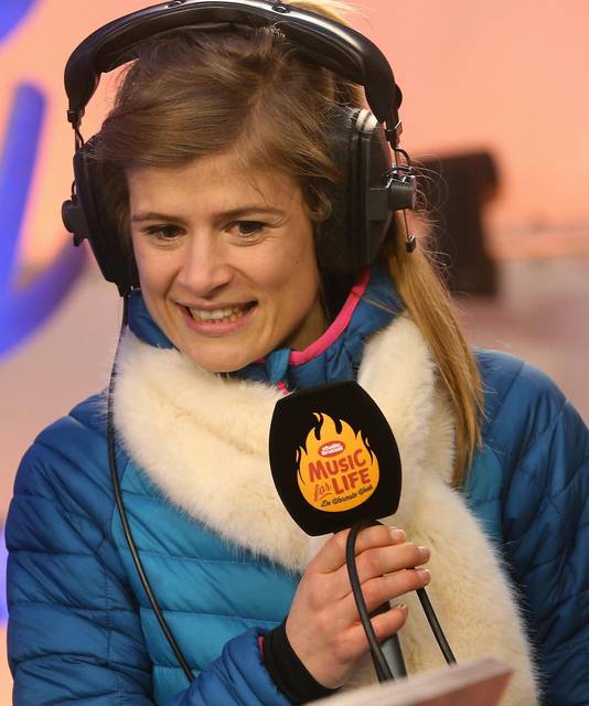 Eva De Roo in tranen bij dit pakkende verhaal van broers van Emiel, die ...