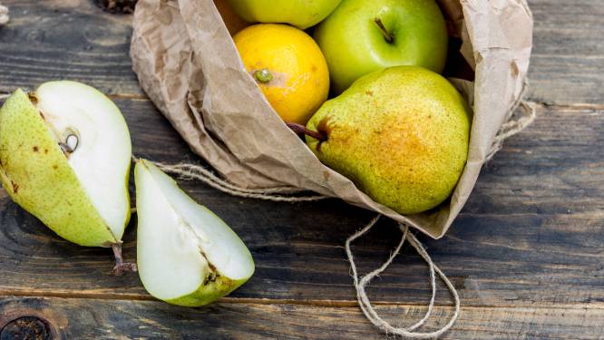 Zo houd je gesneden appels en peren fris en fruitig
