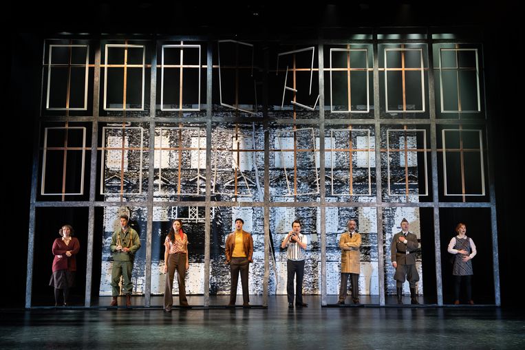 Repetitie van ‘Checkpoint Charlie, de musical’. Beeld Dinne van Rongen
