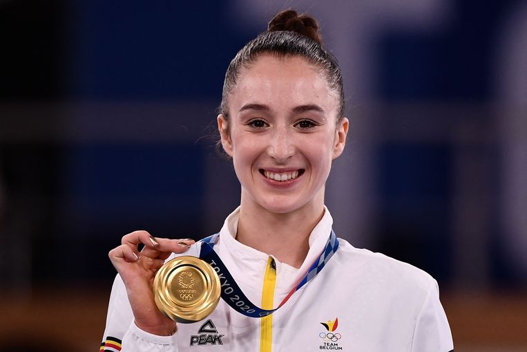 Live - Olympisch goud voor België: Nina Derwael klopt ...