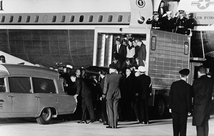 The coffin was moved.