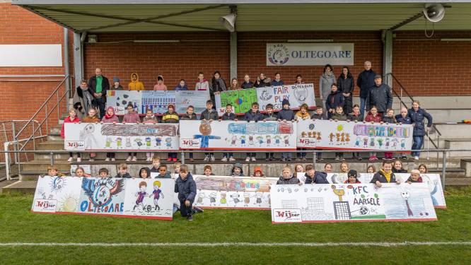 
Kindertekeningen sieren voortaan reclamepanelen bij KFC Aarsele: “Jeugdvoetbal in de kijker zetten”