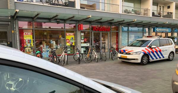 Jongens van 15 en 17 opgepakt voor overval op Kruidvat Eindhoven.