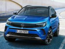 Opel Grandland met ‘vizier-front’ maakt overgang naar elektrische auto gemakkelijk