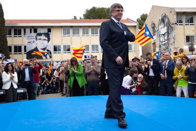 Puigdemont heeft België verlaten en bereidt vanuit Frankrijk verkiezing in Catalonië voor