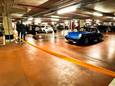 Een oldtimer van het merk Porsche mocht van uitbater OPC de uitbreiding van Parking De Bond Leuven officieel inrijden.