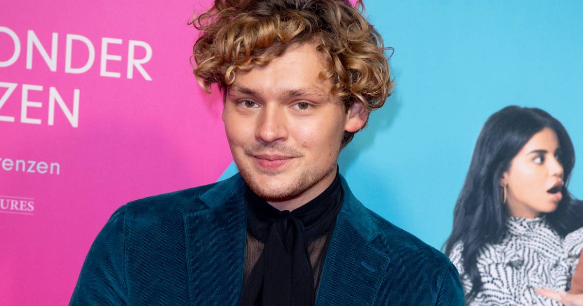 Soy Kroon En Thomas Cammaert Spelen In Theaterstuk Over Auschwitz | Show |  Gelderlander.Nl
