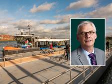 Wethouder Jos Huizinga stevig op de vingers getikt om waterbus-affaire: ‘Niet in verbinding met inwoners’