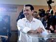 Droite et gauche radicale à quasi-égalité en Grèce