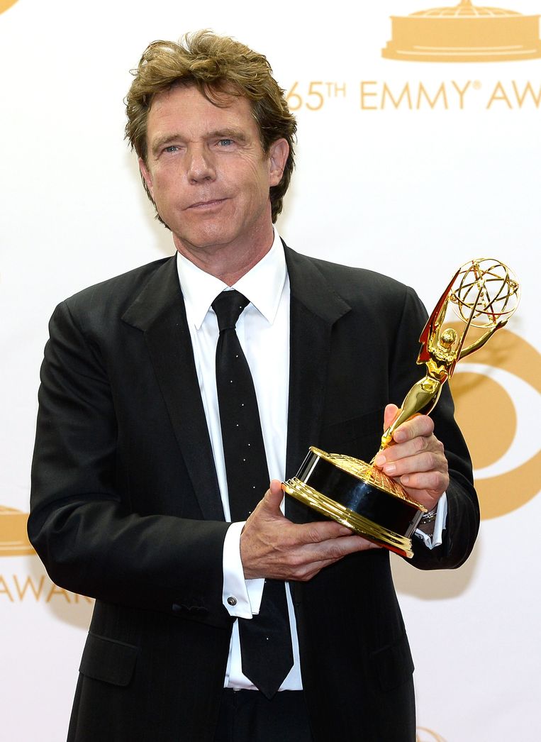 John de Mol in Los Angeles met een Emmy voor beste reality en competitieprogramma. Beeld getty