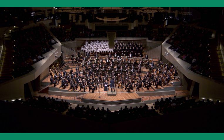 Leuk om te zien: de invalbeurt van Lorenzo Viotti bij de Berliner Philharmoniker. Beeld filmbeeld