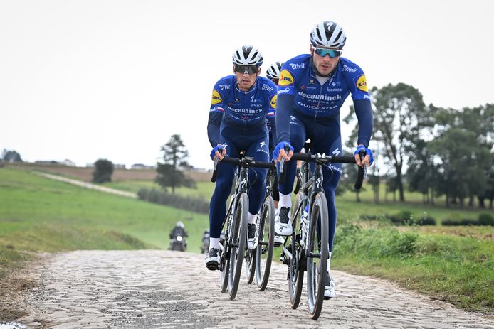 Nordiste pur jus, Florian Sénéchal sera quasiment à domicile sur les pavés du Nord. En grande forme, il pourrait profiter de la force collective de la formation Deceuninck-Quick Step pour s'offrir la plus belles victoire de sa carrière.