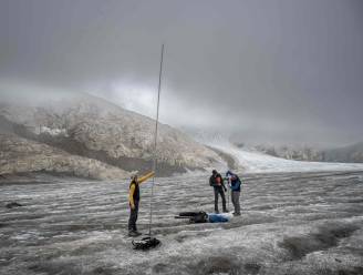 Nooit smolten Zwitserse gletsjers zo snel als in 2022