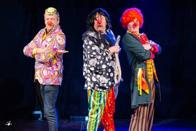 Regenponcho's voor de eerste rij bij de Zwamavond