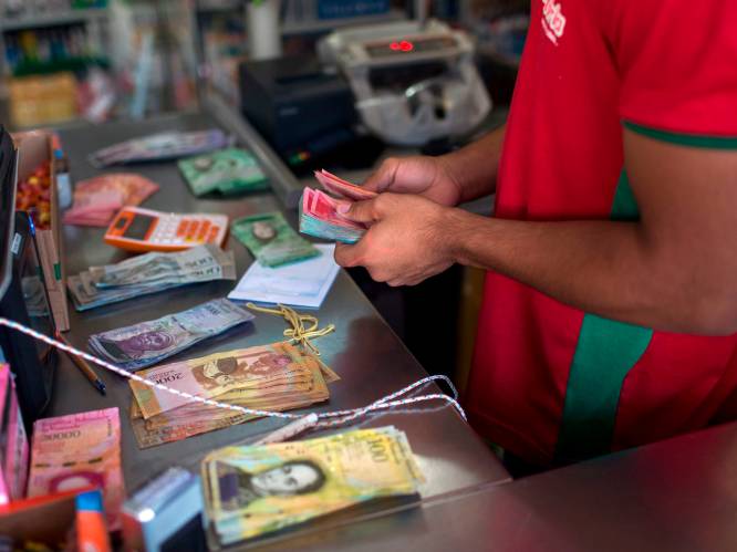 Bijna 9.000 procent inflatie in jaar: geld verliest waarde in sneltempo in Venezuela