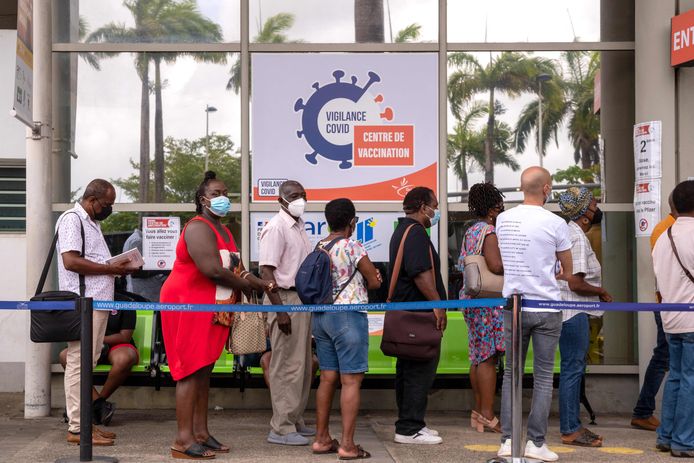 Centre de vaccination à Pointe-à-Pitre, Guadeloupe (30 juillet)