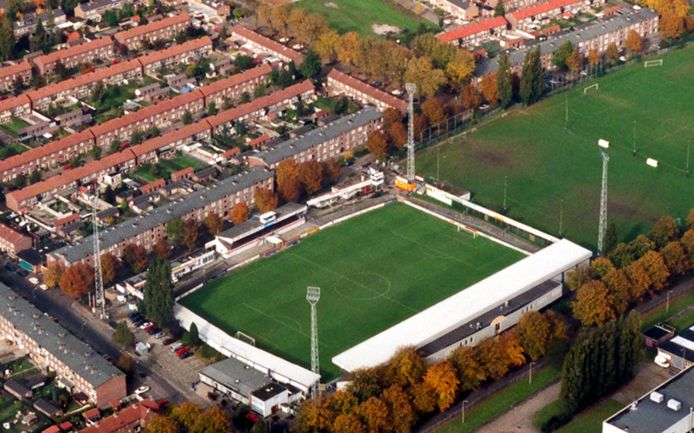 Stadion De Luiten