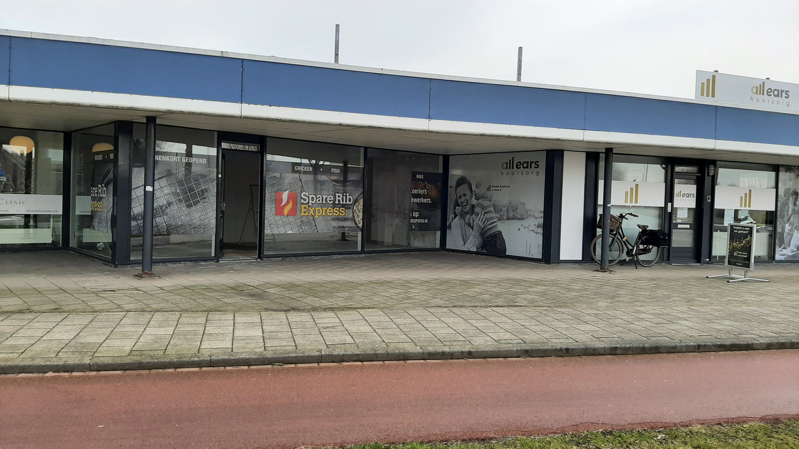 Spare Rib Express opent vestiging in winkelcentrum aan de Vlietstraat