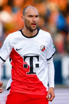 Silberbauer duimt voor snelle rentree Dost bij FC Utrecht: ‘Een doelpuntmaker kan het verschil maken’