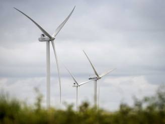 "Europese Commissie overweegt prijsplafond voor producenten van stroom uit zon en wind”