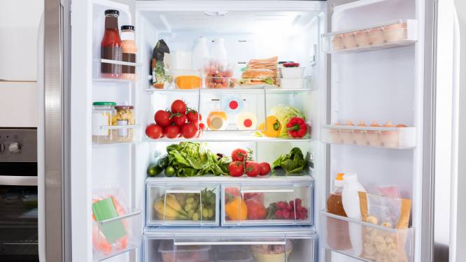 Zo vaak moet je je koelkast schoonmaken om voedselvergiftiging te voorkomen
