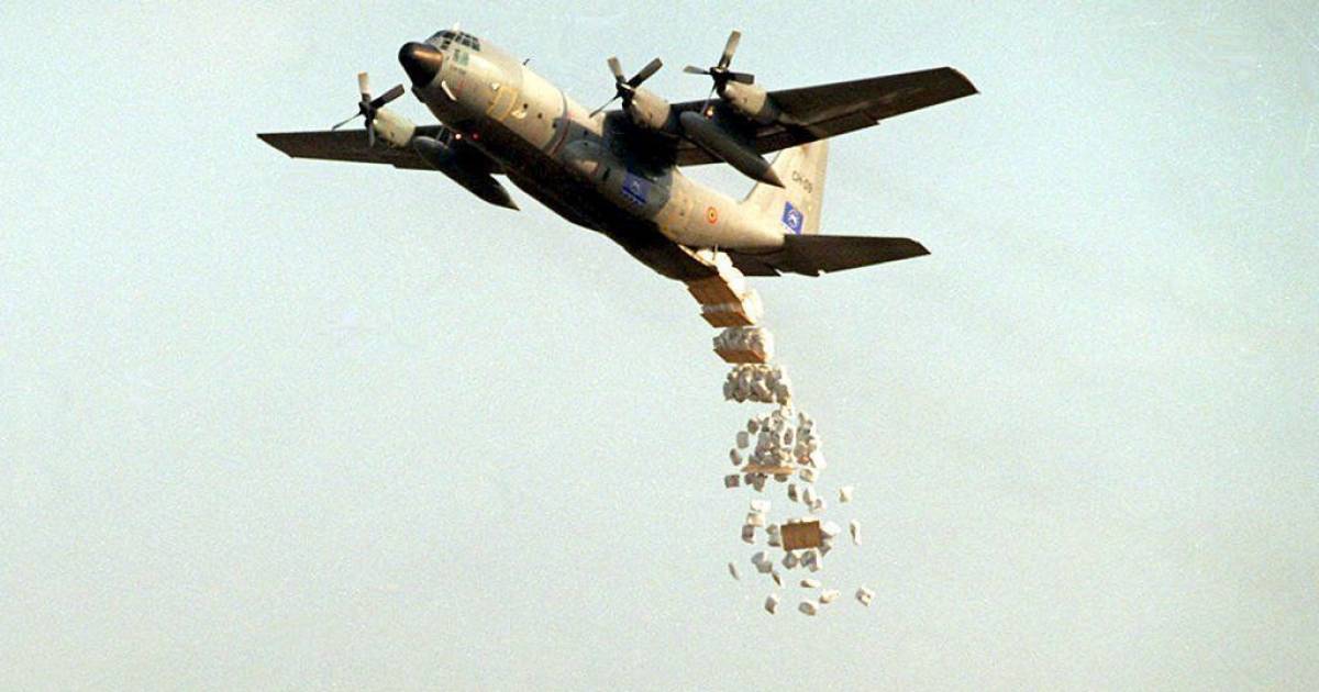 Afscheid van legendarisch werkpaard C-130: "Levende kippen ...