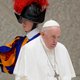 Rusland reageert woedend na ‘racistisch’ interview van paus Franciscus: ‘Dit is onvergeeflijk’