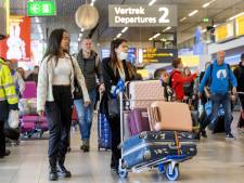 Vakantieminnend Nederland blijft reizen: ‘Mensen beseffen dat het op veel plekken veiliger is dan hier’