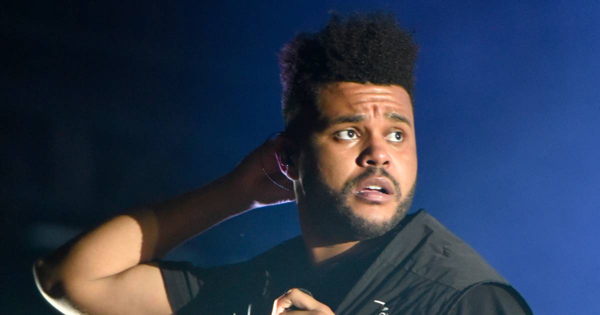 The Weeknd treedt op tijdens Super Bowl halftime show ...