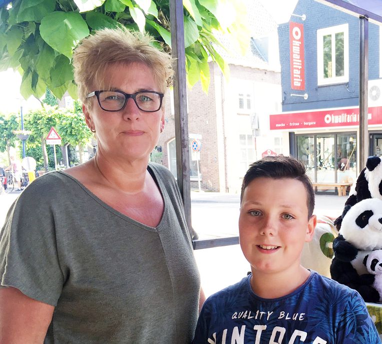 Kian (11): Ook onze hele school hangt vol met pandarotzooi. Beeld rv