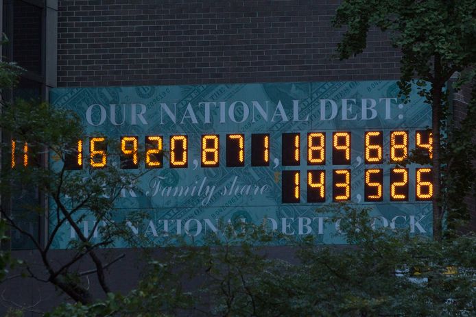 Archiefbeeld. In de stad New York hangt een heuse 'schuldenteller', waarop de staatsschuld wordt bijgehouden. (15/10/2013)