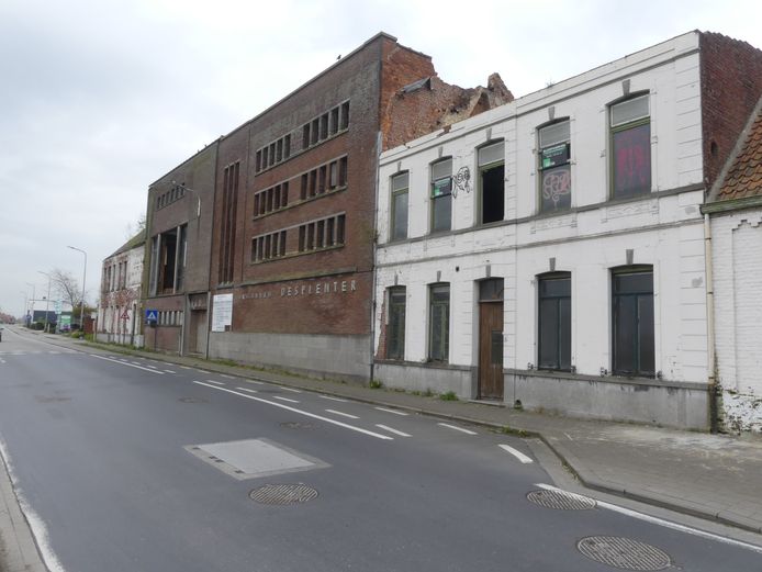 De vroegere brouwerij aan de Wontergemstraat.