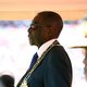 Hoogbejaarde Mugabe raakt meer macht kwijt