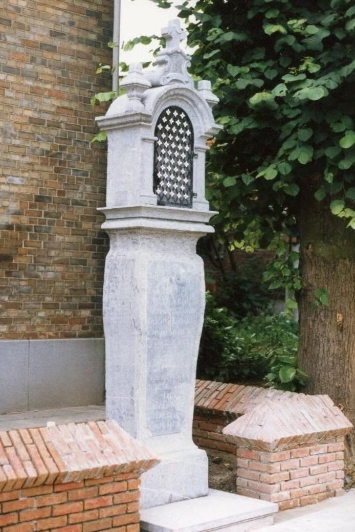 Damiaanparochie lanceert fiets en wandelkaart langs religieuze