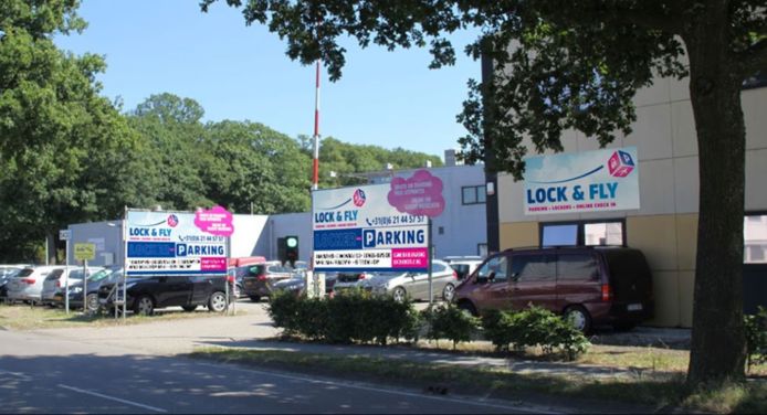 Lock & Fly aan de Luchthavenweg in Eindhoven.