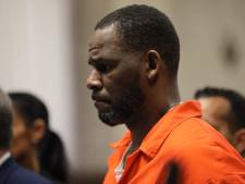 Vermeend slachtoffer R. Kelly: Hij dwong me om te liegen
