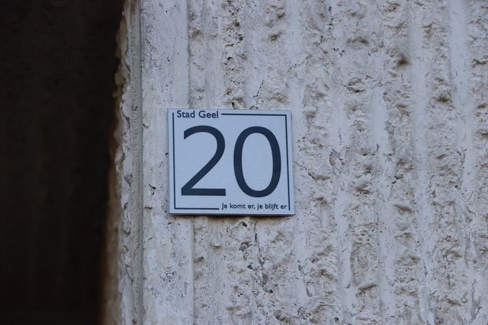 Stad start met van reflecterende huisnummers voor elke in | Geel | hln.be