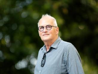 Nederlandse bestsellerauteur Herman Koch (70) is ongeneeslijk ziek: “Drie tot vijftien jaar, het kan alles zijn”