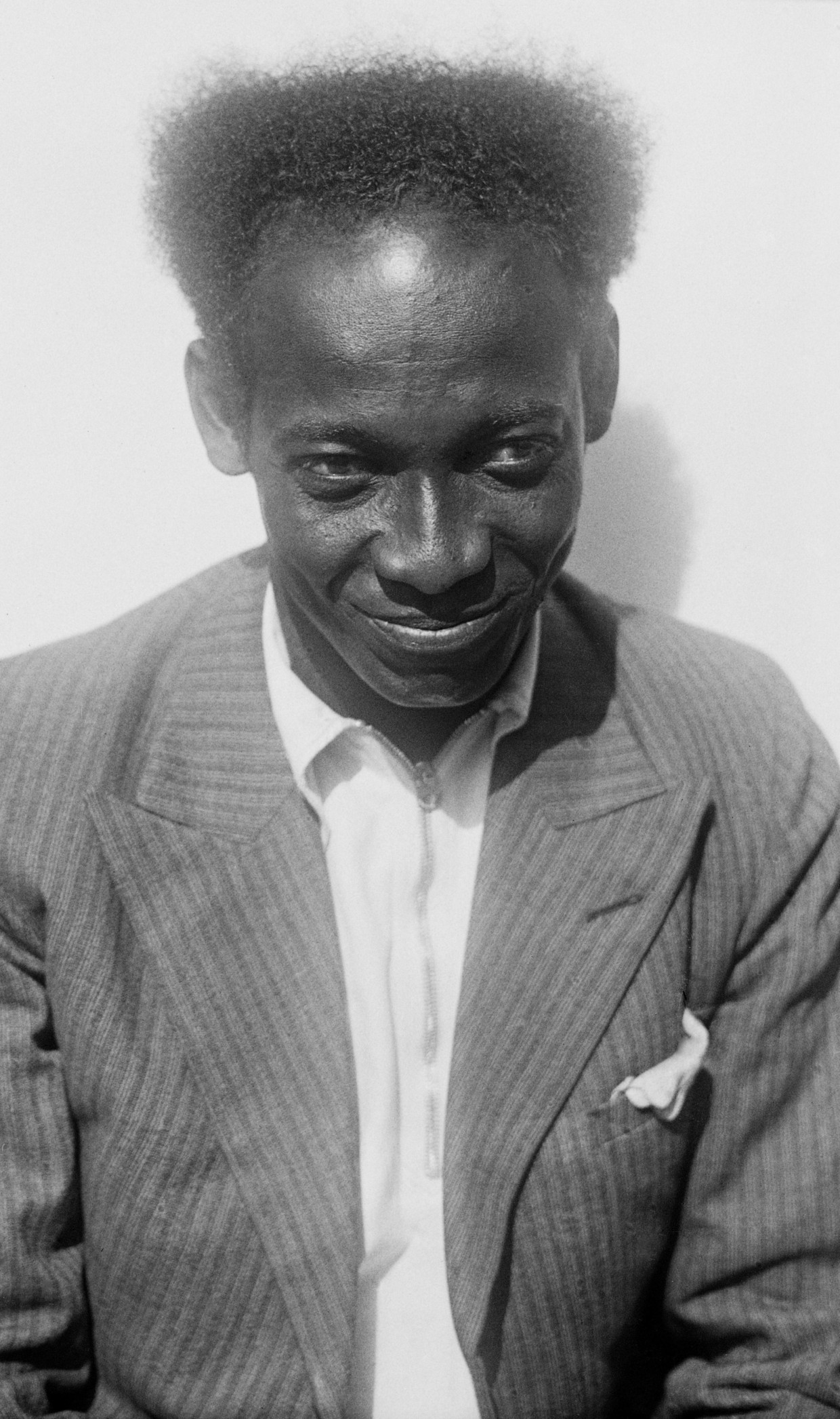 Anton de Kom in 1933.
 Beeld ANP, Nederlands Fotomuseum