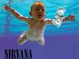 Le bébé nu sur la célèbre pochette de “Nevermind” attaque Nirvana pour pédopornographie