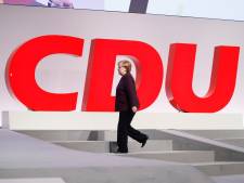 Merkel laat CDU loodzware erfenis na: ‘Mijn hart bloedt’